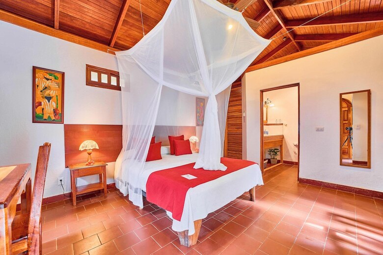 Hotel El Encanto