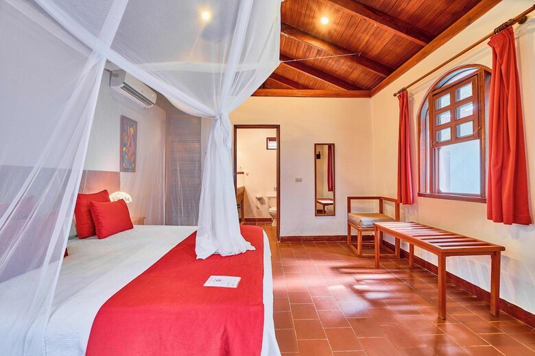 Hotel El Encanto