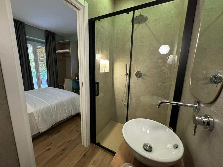 Krysos Luxury Rooms