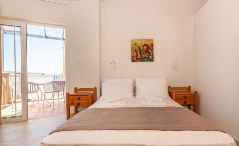 Room In Guest Room - Girogiali Beach Hotel