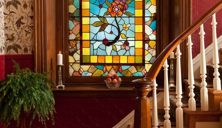 Cornerstone Bed And Breakfast