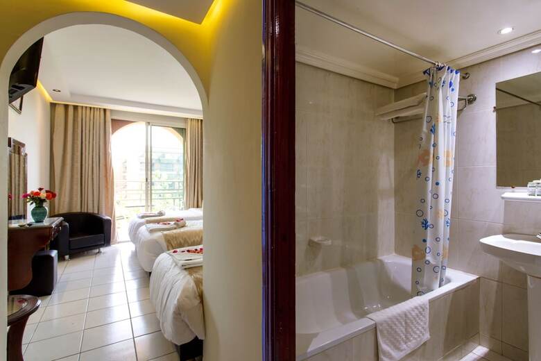 Hotel Akabar