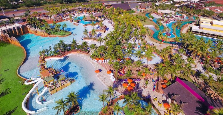 Hot Beach Suites