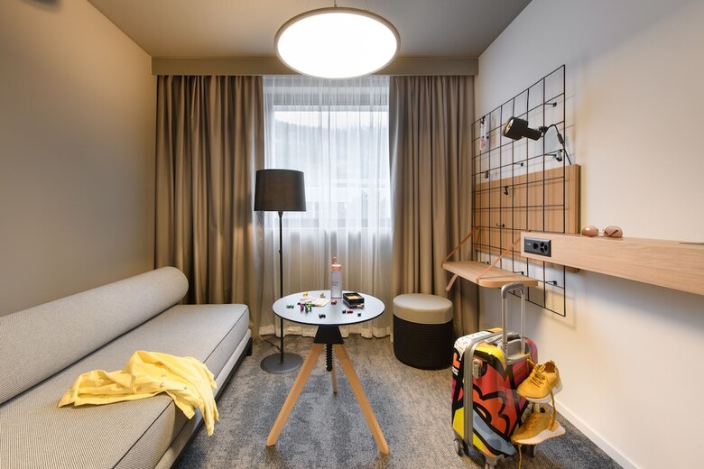 Hotel Moxy Sion