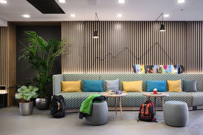 Hotel Moxy Sion
