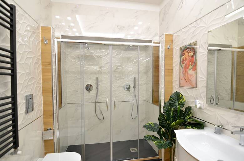 Caserta Deluxe Bis