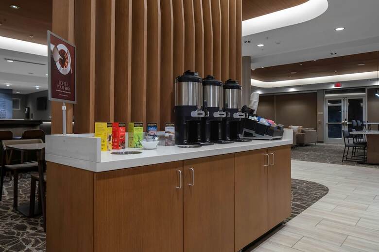 Hotel Springhill Suites By Marriott Charlotte Huntersville