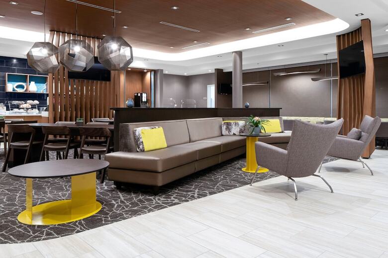 Hotel Springhill Suites By Marriott Charlotte Huntersville