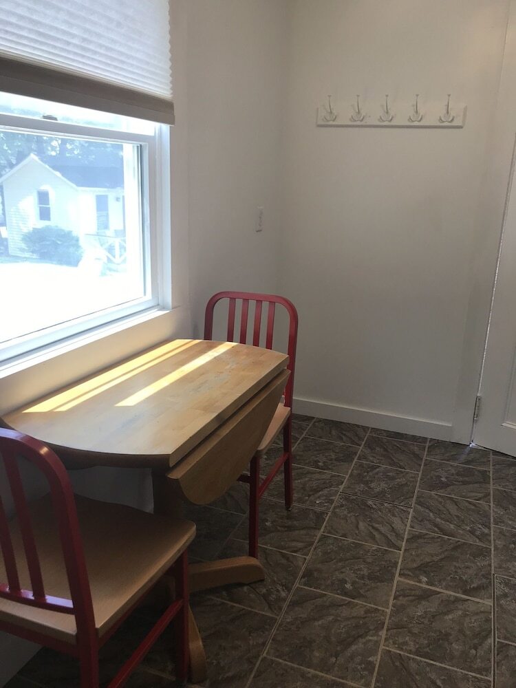 Gallagher's Travels Bar Harbor Motel & Cabins