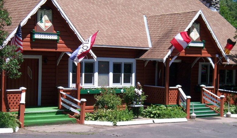 Hotel Crystal Brook Resort & Mountain Brauhaus