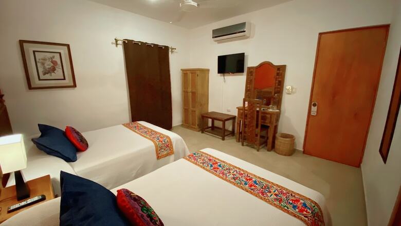 Hotel Real Colonial