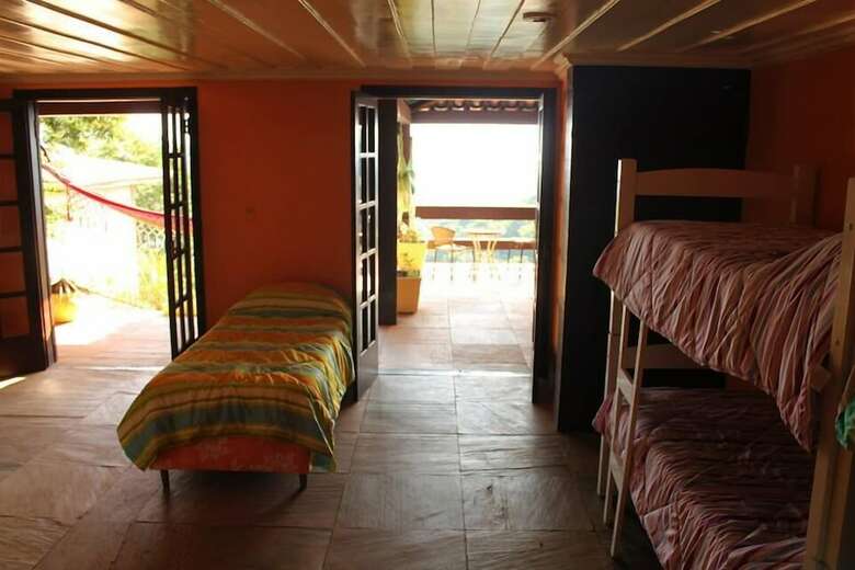 Posada Sunset Hostel & Suites
