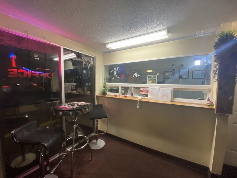 Auburn Motel