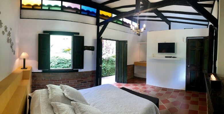 Hotel V�speras