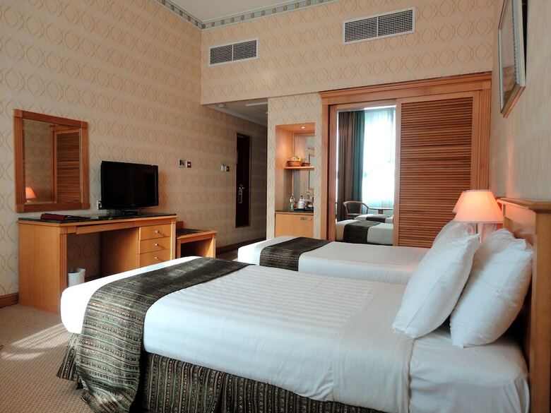 Beach Bay Hotel