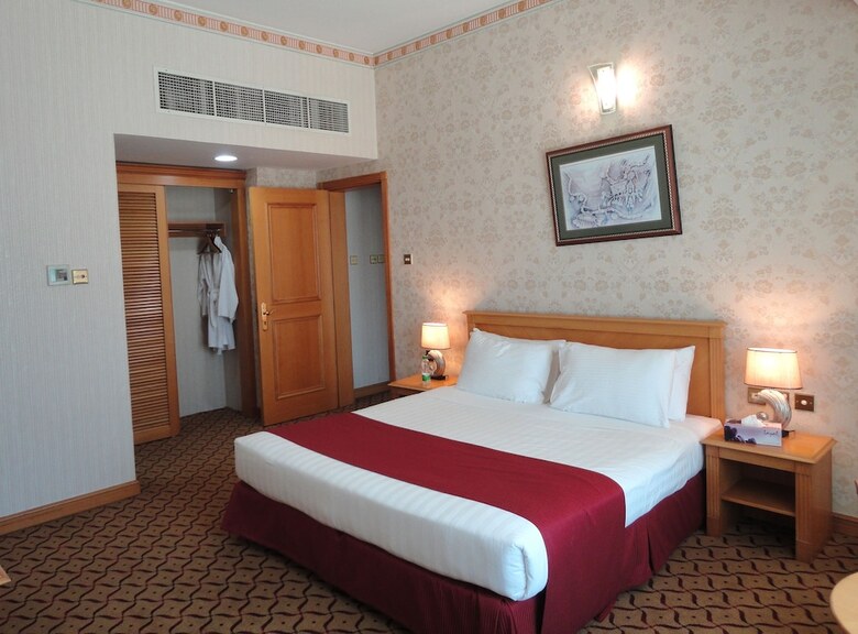 Beach Bay Hotel