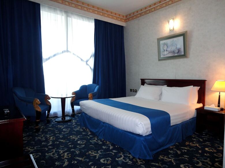 Beach Bay Hotel