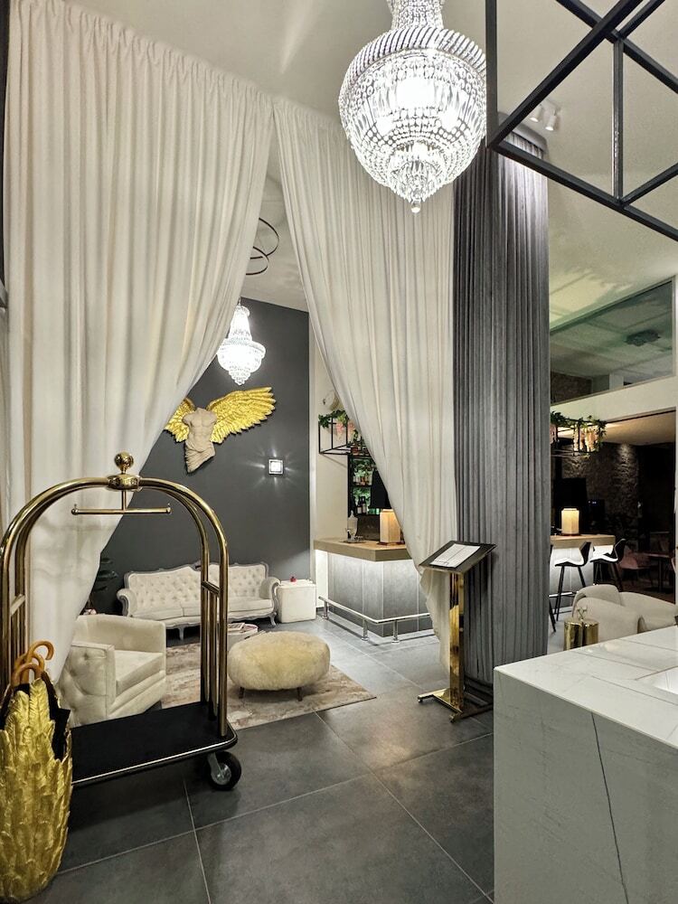 Athens The L7 Str - Luxury Boutique Collection Hotel
