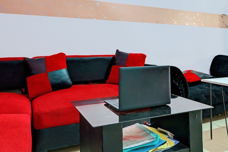 Hotel Collection O 93344 Gateway Pasteur Apartement By Maestro