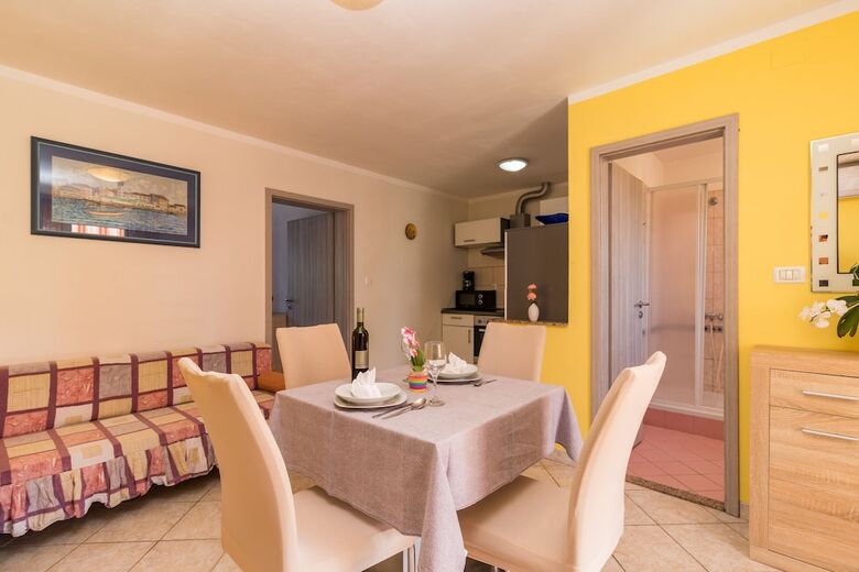 Apartments Kendel