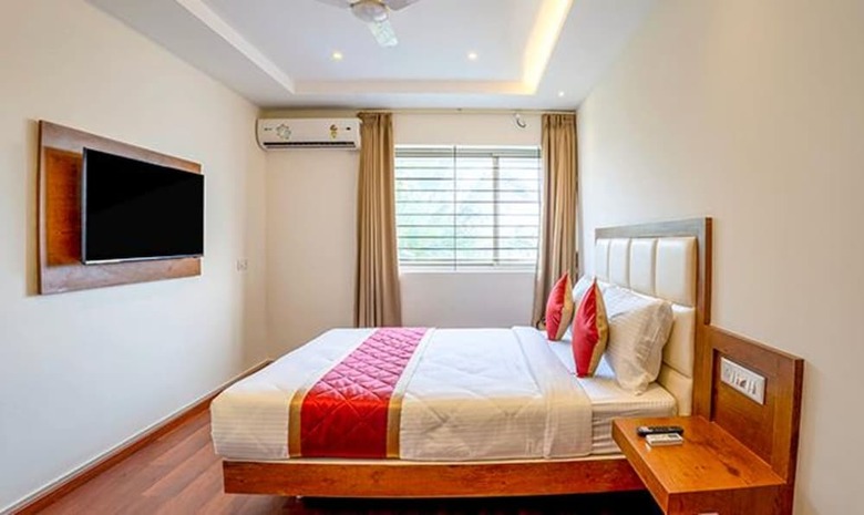 Fabhotel Phoenix Horamavu
