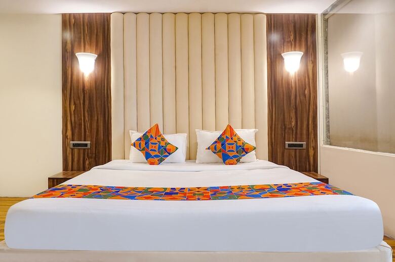 Fabhotel Dreams Inn
