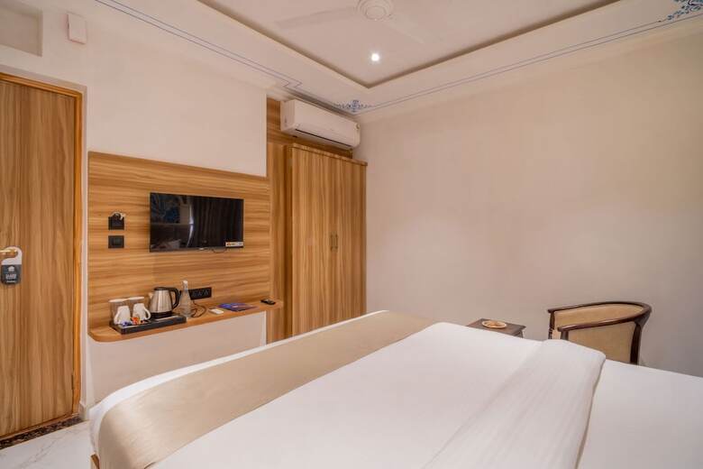 Amoraya Hotels & Resorts