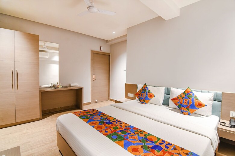 Fabhotel Sivalika Inn Near Howrah Station