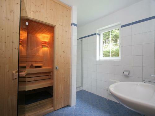 Peaceful Chalet With Sauna In Sankt Margarethen
