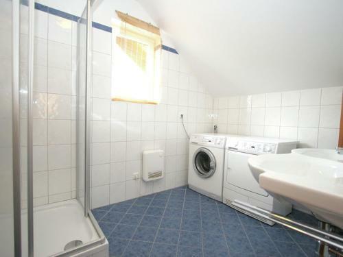 Peaceful Chalet With Sauna In Sankt Margarethen