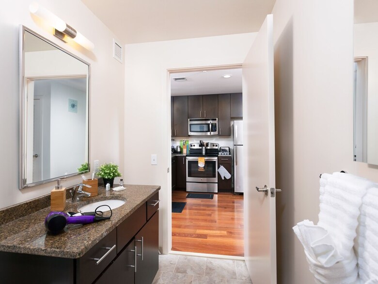 Aparthotel Pelican Fully Furnished Apartments