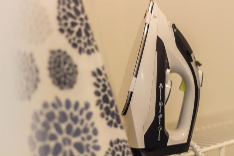 Aparthotel Pelican Fully Furnished Apartments