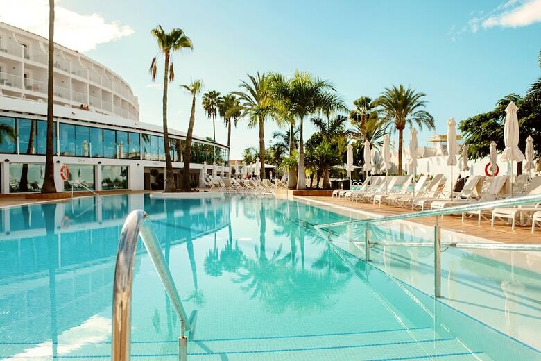 Apartamentos Sunprime Atlantic View Suite & Spa