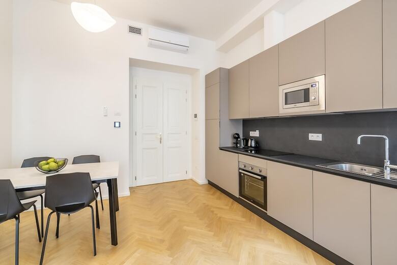 Aparthotel Petrin Tower Residence