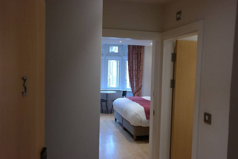 Hotel Alma Rooms