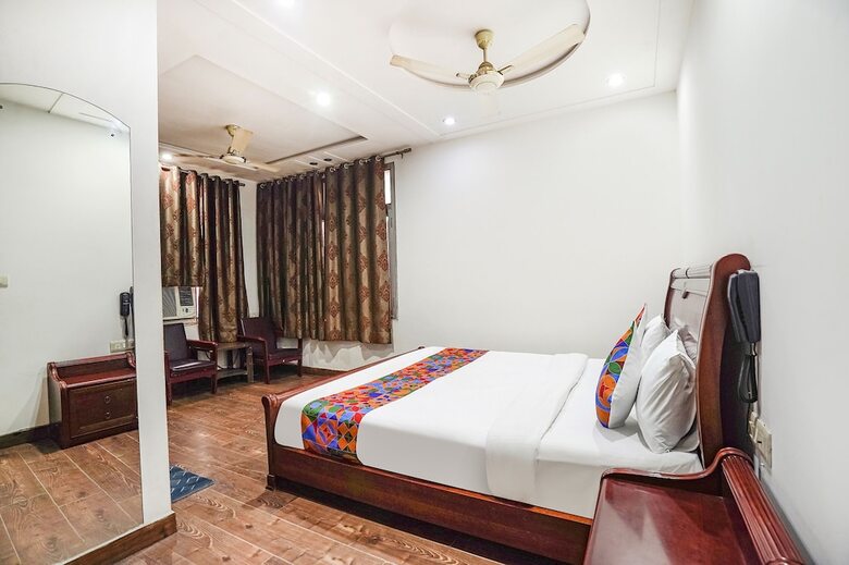 Fabhotel Sai Residency