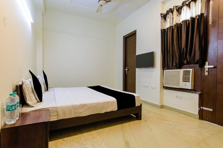 Hotel Red Cherry