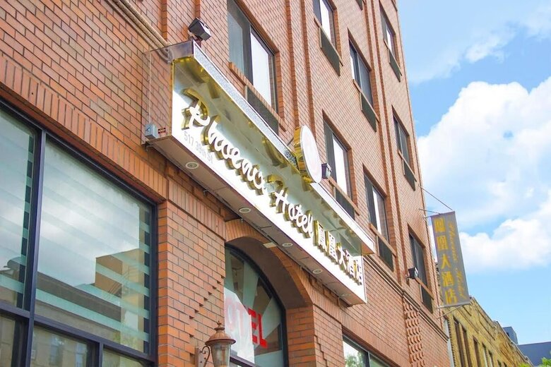 Phoenix Hotel