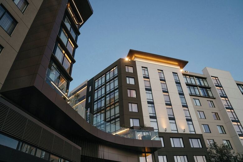 Tetra Hotel,  Autograph Collection