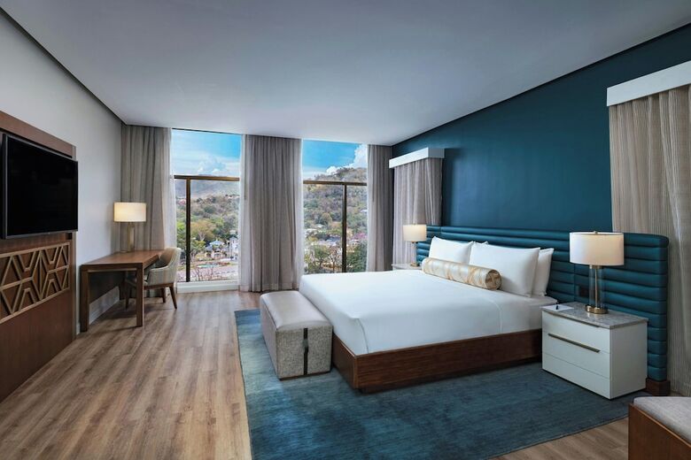 Hotel The Brix, Autograph Collection
