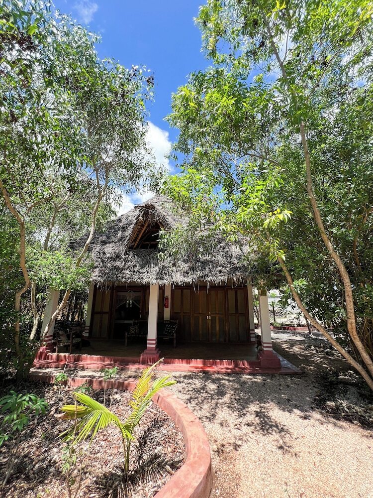 Karibu Maisha Lodge