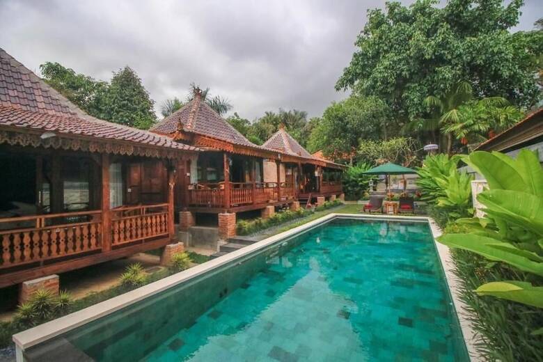 Hotel Ari Cottages