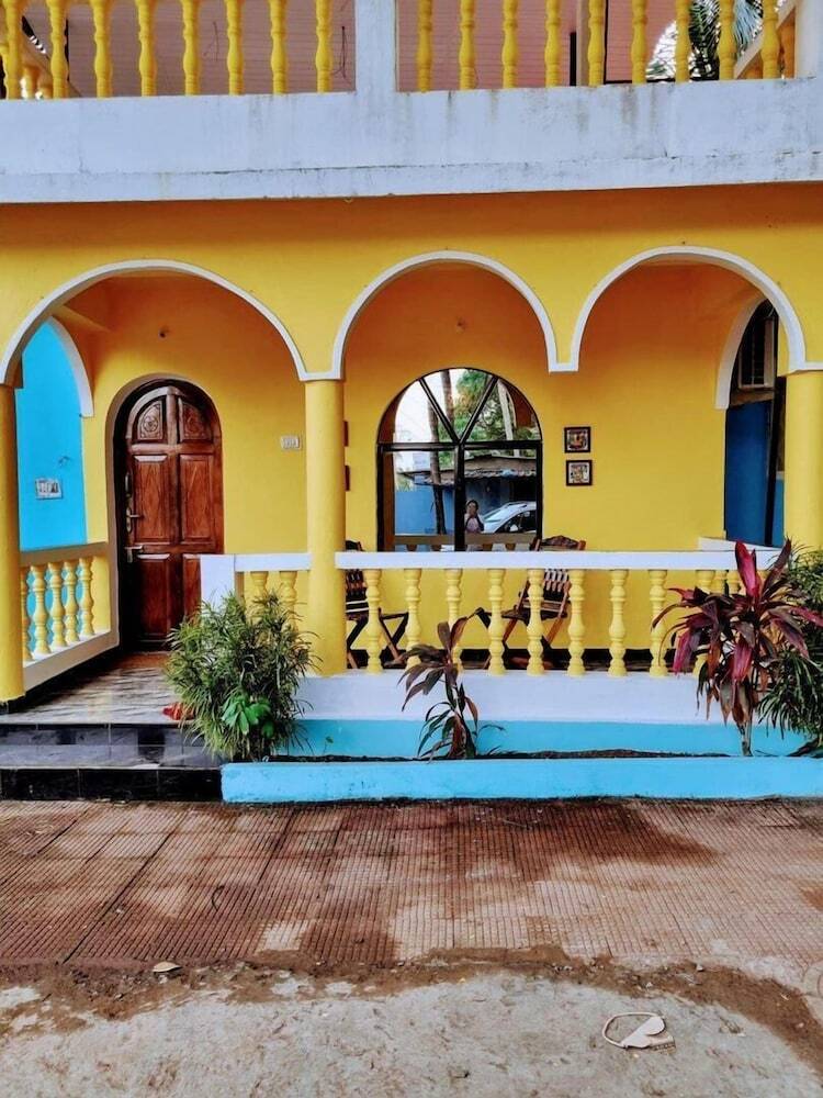 Hotel Aurro