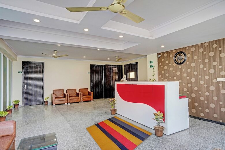 Hotel Homefort Stays, Millennium City Centre Gurugram