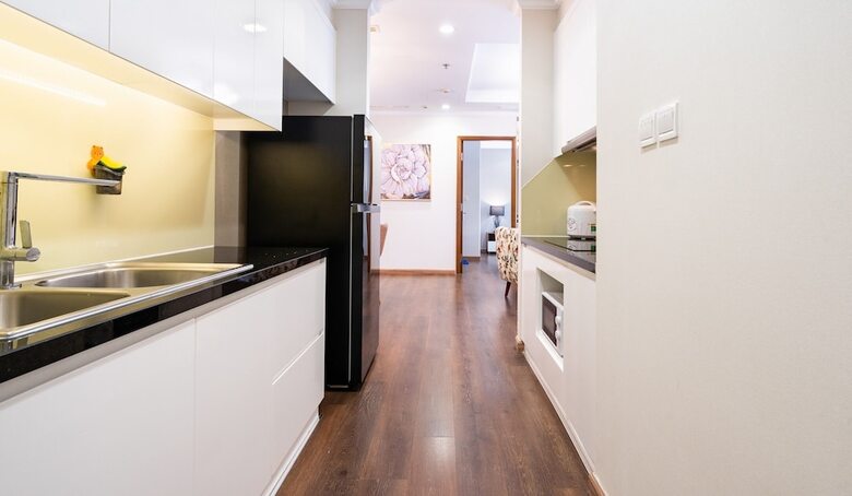 Hotel Lyshing Apartment In Vinhomes Luxury Landmark