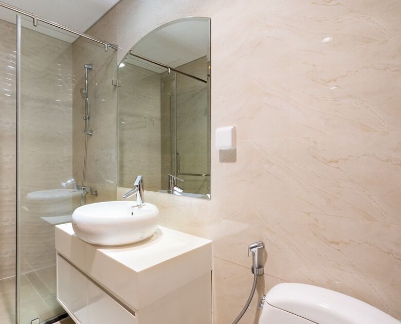 Hotel Lyshing Apartment In Vinhomes Luxury Landmark