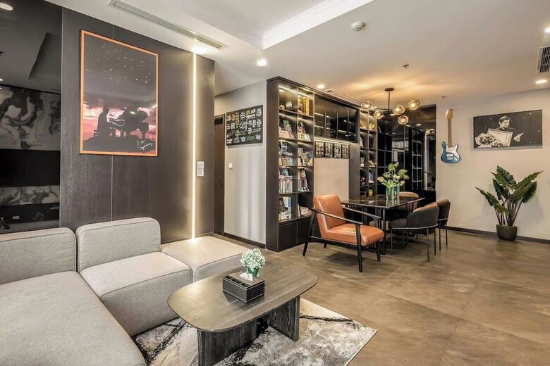 Hotel Lyshing Apartment In Vinhomes Luxury Landmark