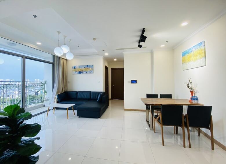 Hotel Lyshing Apartment In Vinhomes Luxury Landmark