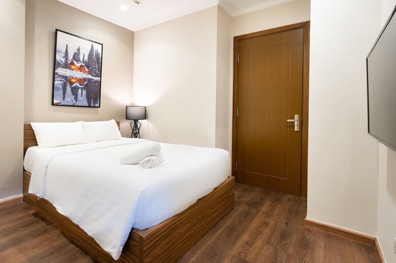 Hotel Lyshing Apartment In Vinhomes Luxury Landmark