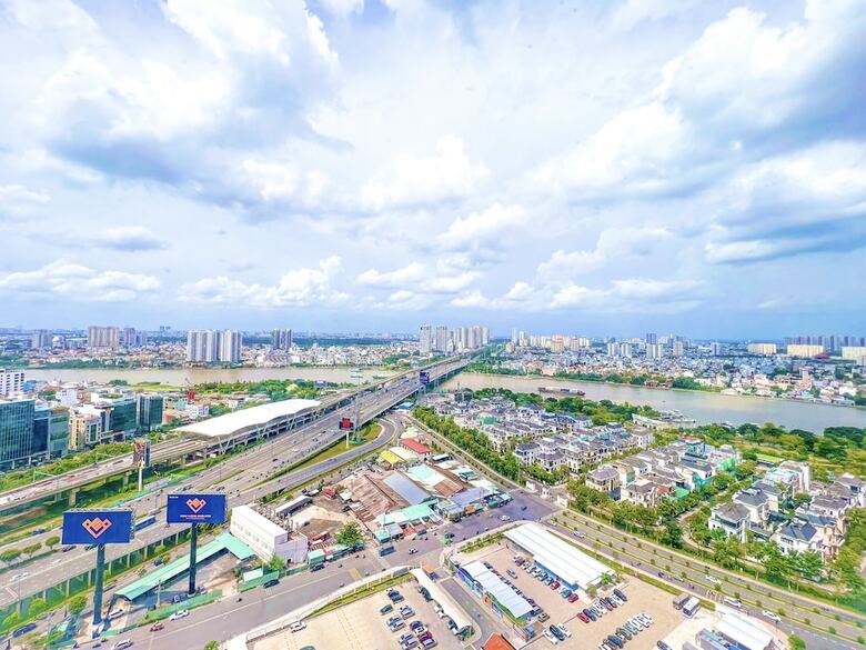 Hotel Lyshing Apartment In Vinhomes Luxury Landmark
